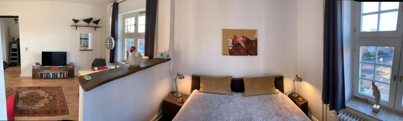 Trash De Luxe *